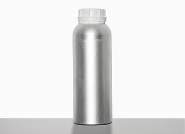 Aluminium bottle round shoulder: 1,3 liter, colour: matte silver stained