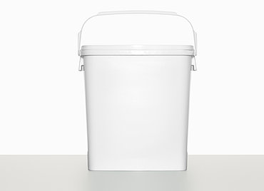 Square bucket: 11,0 liter, colour: white