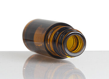 Dropper bottle: 10 milliliter, colour: brown
