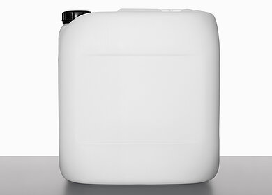 Plastic canister: 30,0 liter, colour: natural