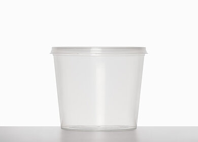 Laboratory cup: 1,1 liter, colour: clear transparent