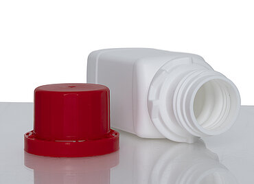Chemical bottle: 50 milliliter, colour: white