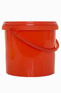 Plastic round bucket: 5,0 liter, colour: red