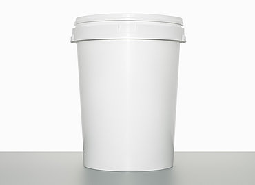 Plastic hobbock: 61,0 liter, colour: white