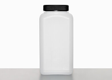 Kunststoff Vierkantflasche: 750 Milliliter, Farbe: natur