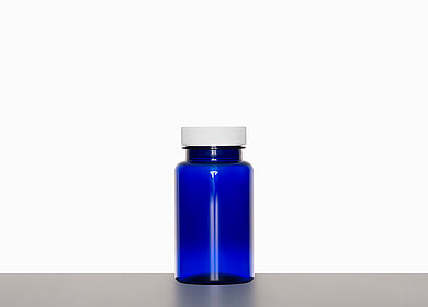 PET-Packer: 120 milliliter, colour: cobalt blue