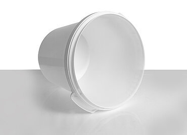 Plastic hobbock: 30,0 liter, colour: white Plastic hobbock: 30,0 liter, colour: white