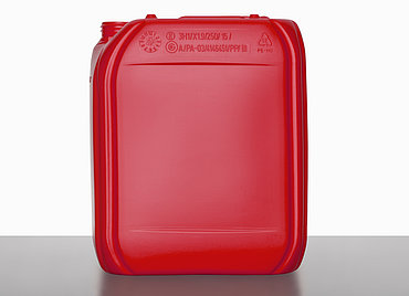 Plastic canister: 20,0 liter, colour: red