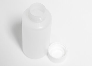 Round bottle R 100/25: 100 milliliter, colour: natural Round bottle R 100/25: 100 milliliter, colour: natural