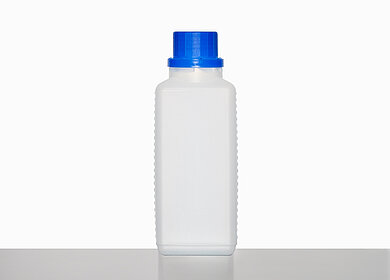 Square bottle: 250 milliliter, colour: natural