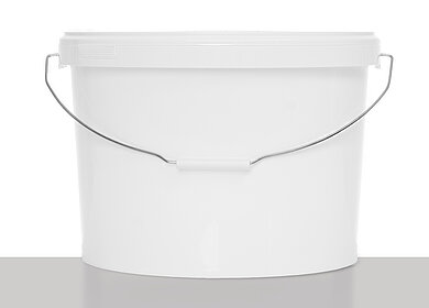 Oval bucket: 18,0 liter, colour: white