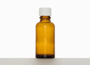 Dropper bottle: 30 milliliter, colour: brown