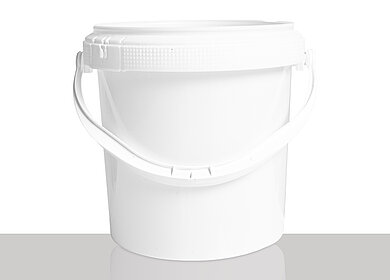 Plastic round bucket: 1,0 liter, colour: white