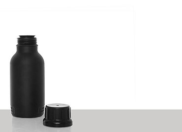 Kunststoff Gefahrgutflasche: 500 Milliliter, Farbe: schwarz Kunststoff Gefahrgutflasche: 500 Milliliter, Farbe: schwarz