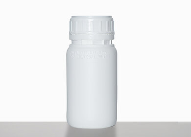 Round bottle fluorinated: 250 milliliter, colour: white
