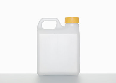 Plastic canister: 1,0 liter, colour: natural