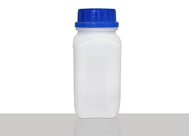 Chemical bottle: 500 milliliter, colour: natural