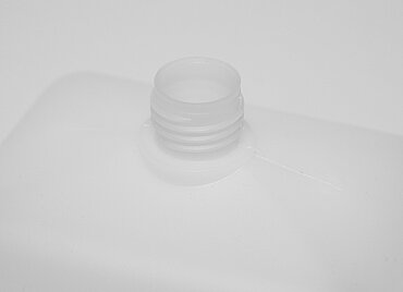 Square bottle M 1500/25: 1,5 liter, colour: natural Square bottle M 1500/25: 1,5 liter, colour: natural