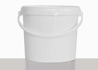 Plastic round bucket: 5,6 liter, colour: white