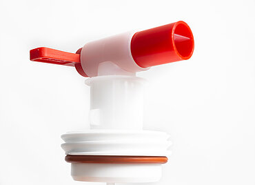 Bung plug with outlet tap of HDPE Bung plug with outlet tap of HDPE