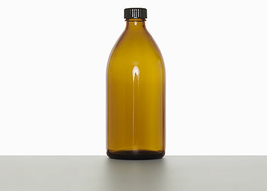 Narrow neck bottle: 500 milliliter, colour: brown