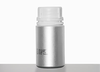 Tapered aluminium bottle: 125 milliliter, colour: matte silver stained