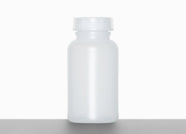 Laboratory bottle: 500 milliliter, colour: natural