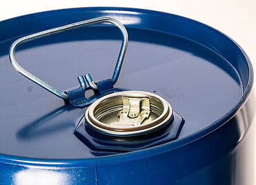 Stahlblech Flachkanne i.l.: 30,0 Liter, Farbe: blau RAL 5010 Stahlblech Flachkanne i.l.: 30,0 Liter, Farbe: blau RAL 5010