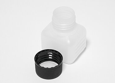 Kunststoff Vierkantflasche: 30 Milliliter, Farbe: natur Kunststoff Vierkantflasche: 30 Milliliter, Farbe: natur