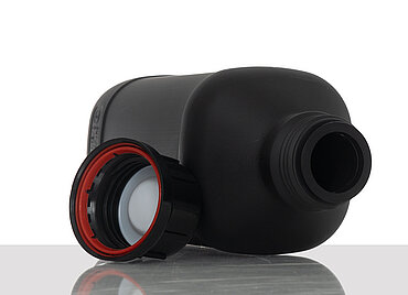 UN bottle: 1,0 liter, colour: black UN bottle: 1,0 liter, colour: black