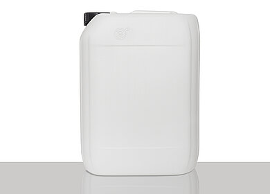Plastic canister: 10,0 liter, colour: white